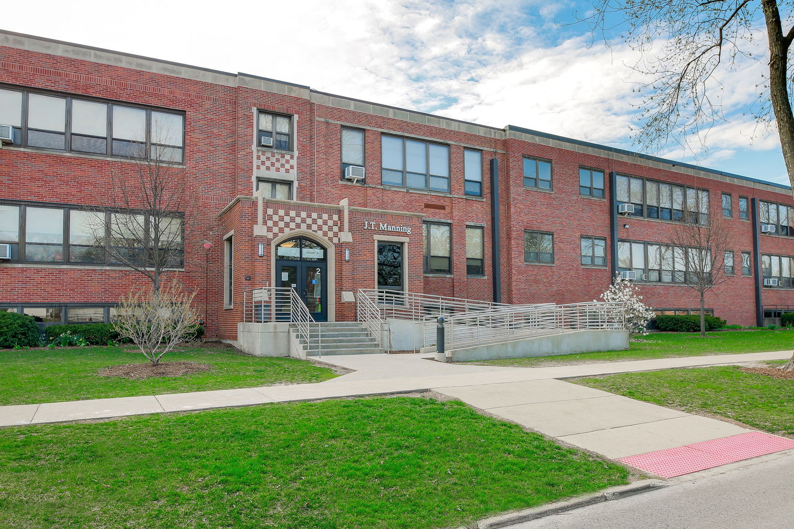 417 North Cass Avenue Westmont IL 60559