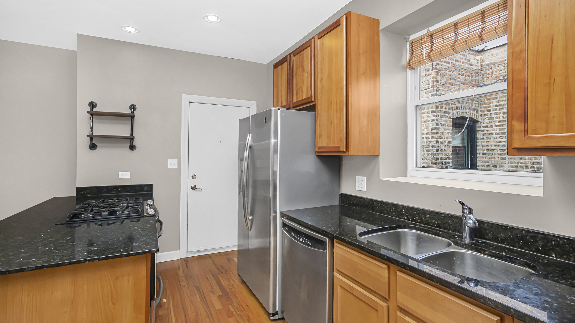 5623 North Wayne Avenue Chicago IL 60660