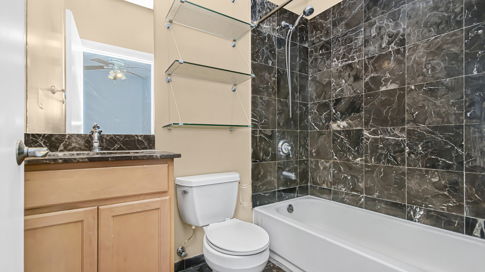 5623 North Wayne Avenue Chicago IL 60660