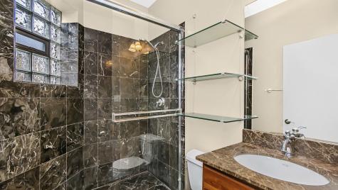 5623 North Wayne Avenue Chicago IL 60660