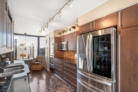 1410 North State Parkway Chicago IL 60610