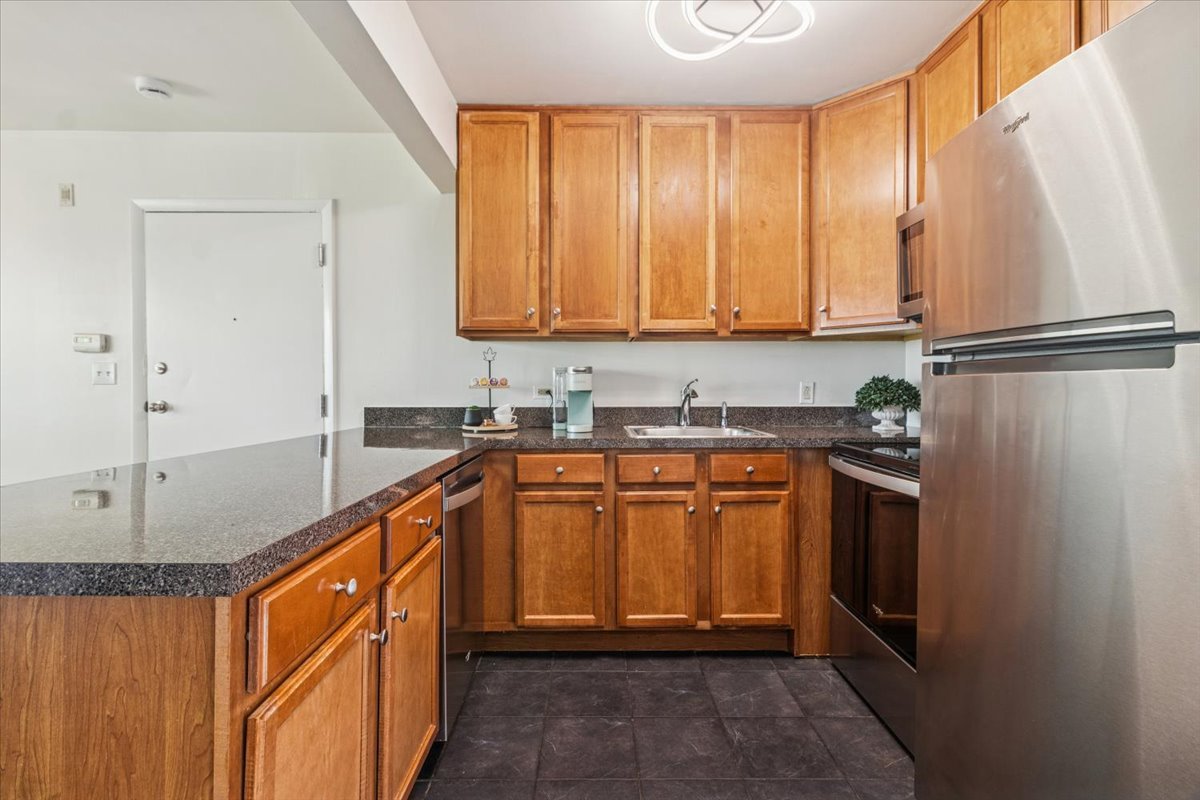 5817 Oakwood Drive Lisle IL 60532