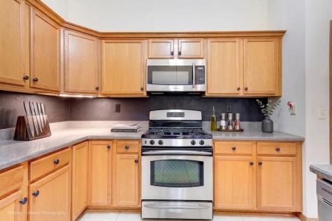 1430 Brady Lane Rockford IL 61108