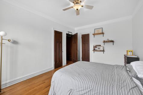 5443 South East View Park Chicago IL 60615
