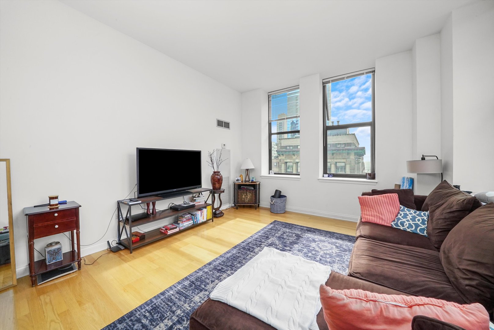 8 West Monroe Street Chicago IL 60603