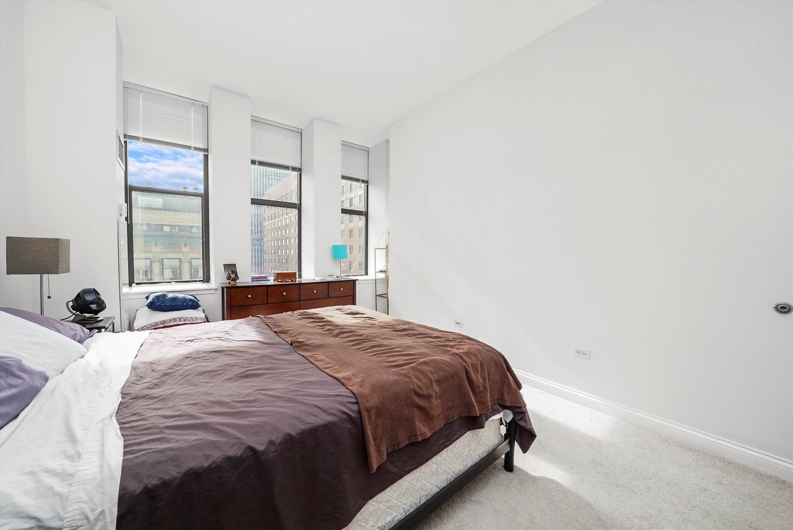 8 West Monroe Street Chicago IL 60603