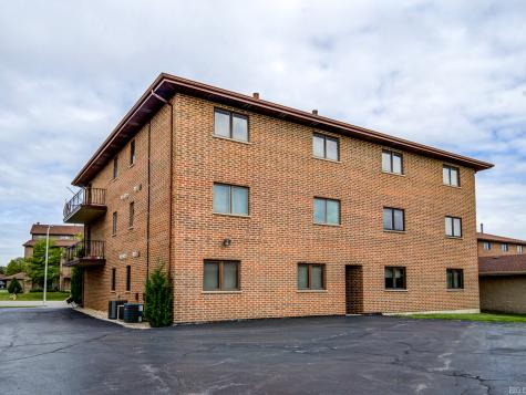 16755 Paxton Avenue Tinley Park IL 60477