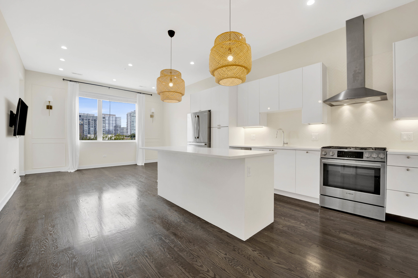 1802 South State Street Chicago IL 60616