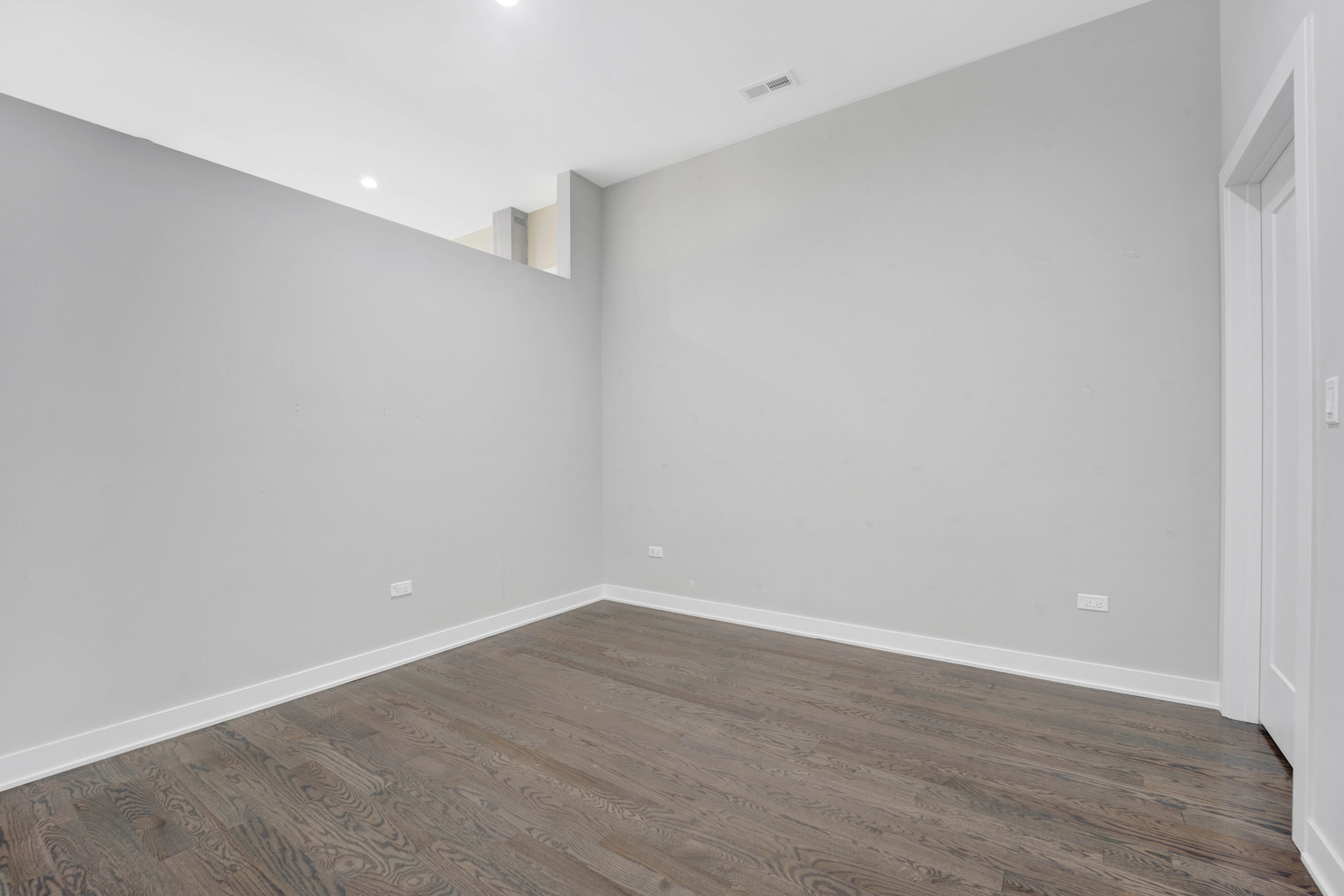 1802 South State Street Chicago IL 60616