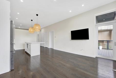 1802 South State Street Chicago IL 60616
