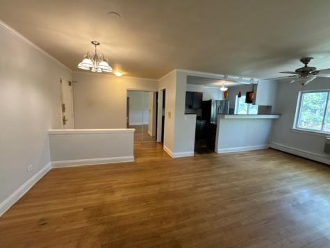 1441 West Farwell Avenue Chicago IL 60626