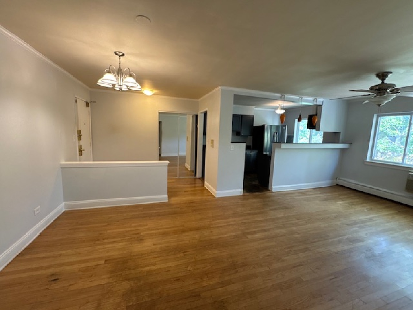 1441 West Farwell Avenue Chicago IL 60626