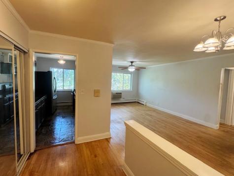 1441 West Farwell Avenue Chicago IL 60626