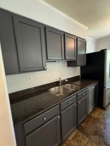 1441 West Farwell Avenue Chicago IL 60626