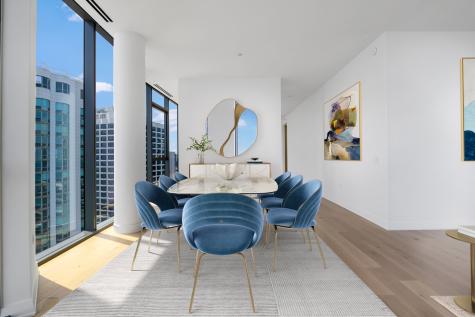 211 North Harbor Drive Chicago IL 60601
