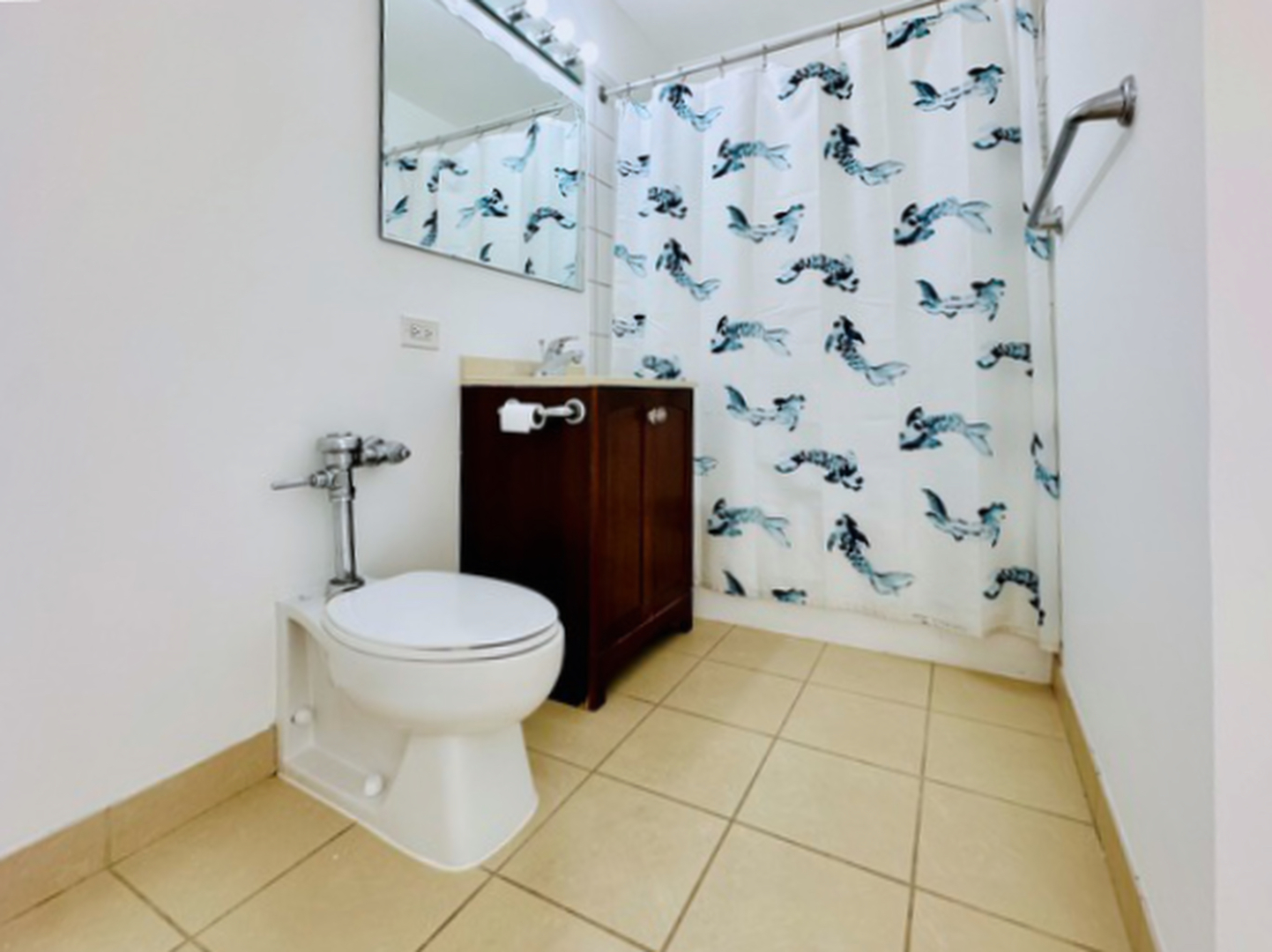 345 East Eastgate Place Chicago IL 60616