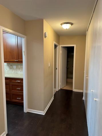 6933 North Kedzie Avenue Chicago IL 60645