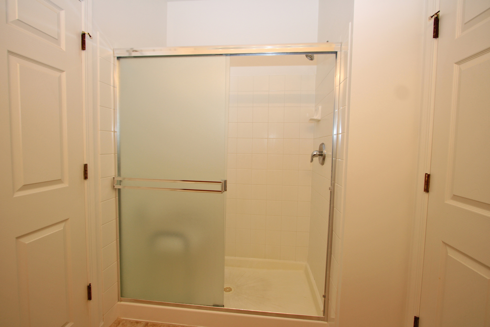 890 June Terrace Lake Zurich IL 60047