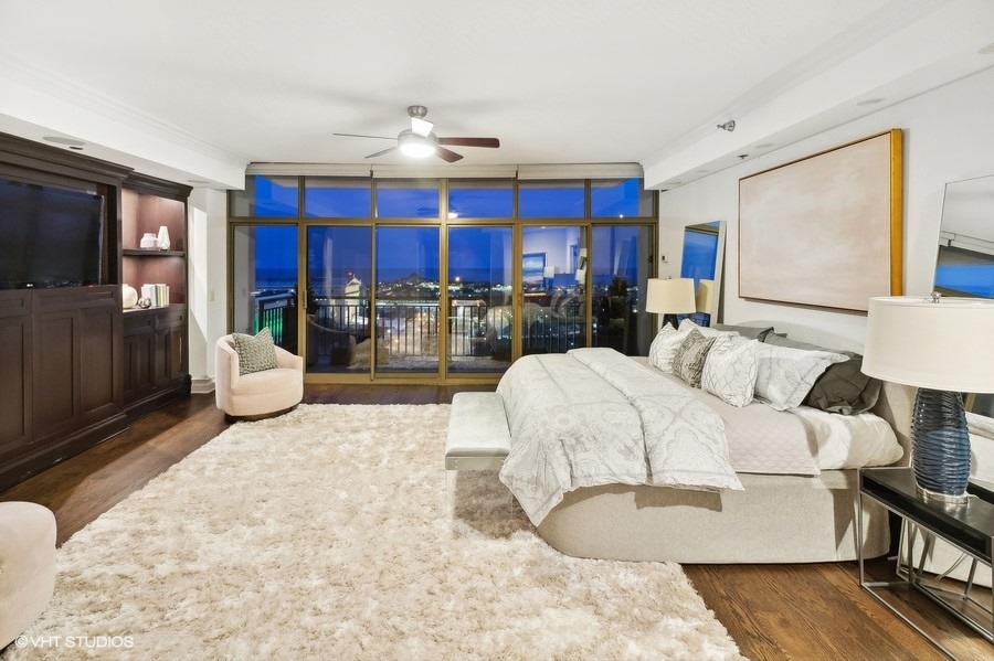 1335 South Prairie Avenue Chicago IL 60605