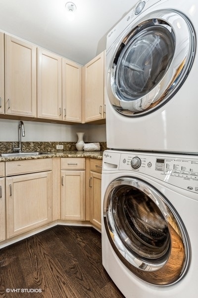 1335 South Prairie Avenue Chicago IL 60605