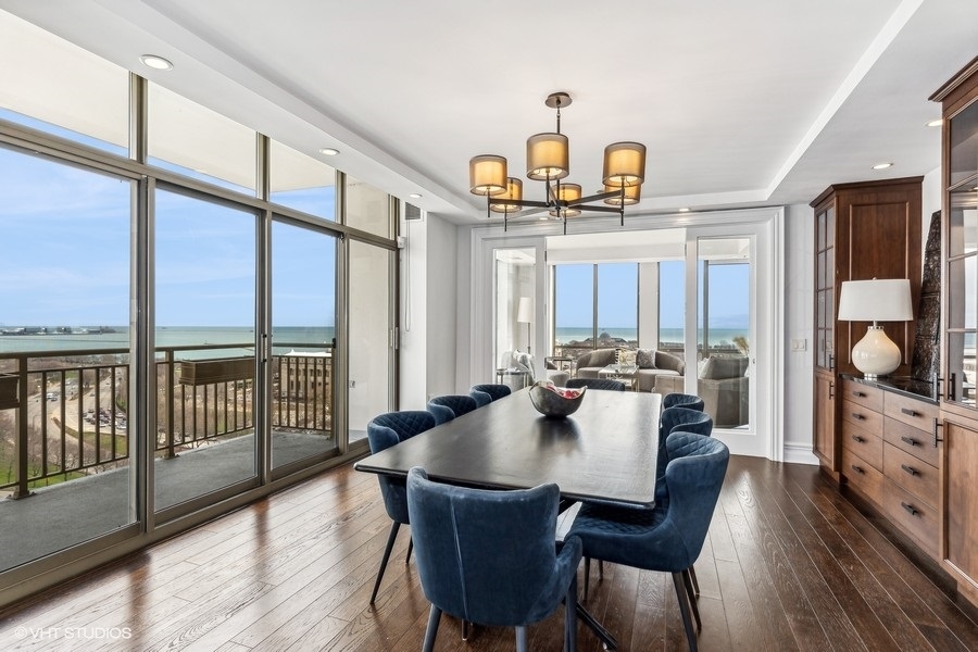 1335 South Prairie Avenue Chicago IL 60605