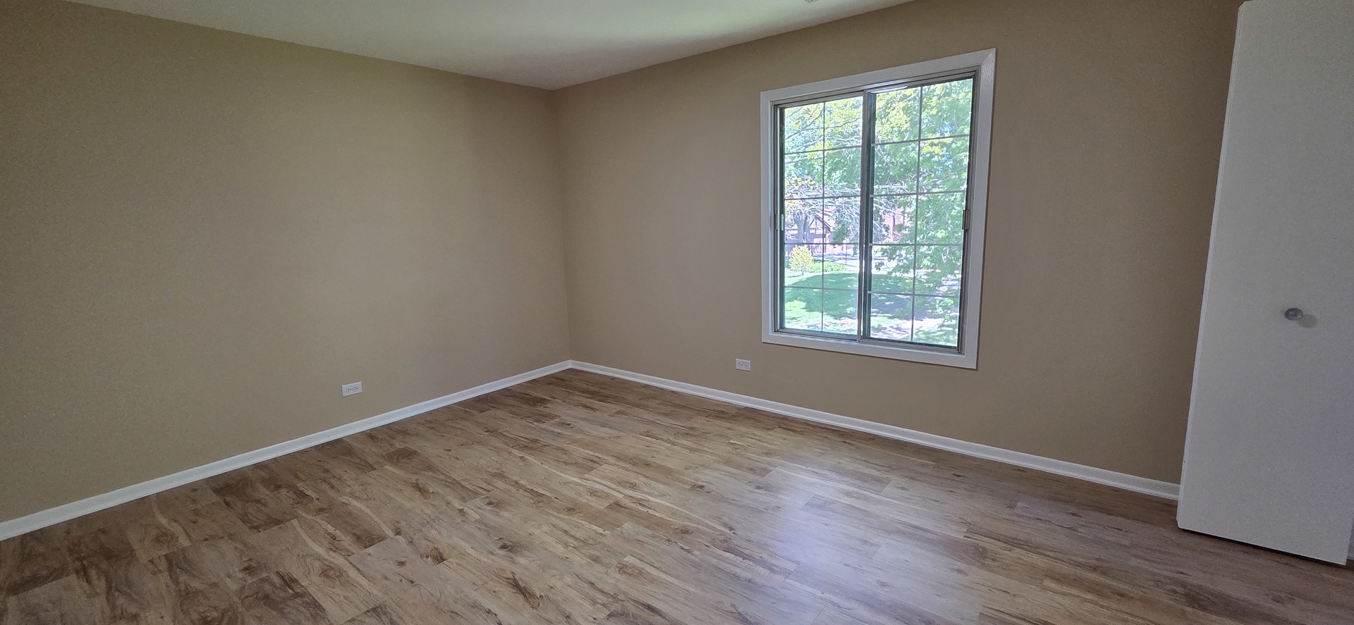 1751 Plymouth Court Wheaton IL 60189