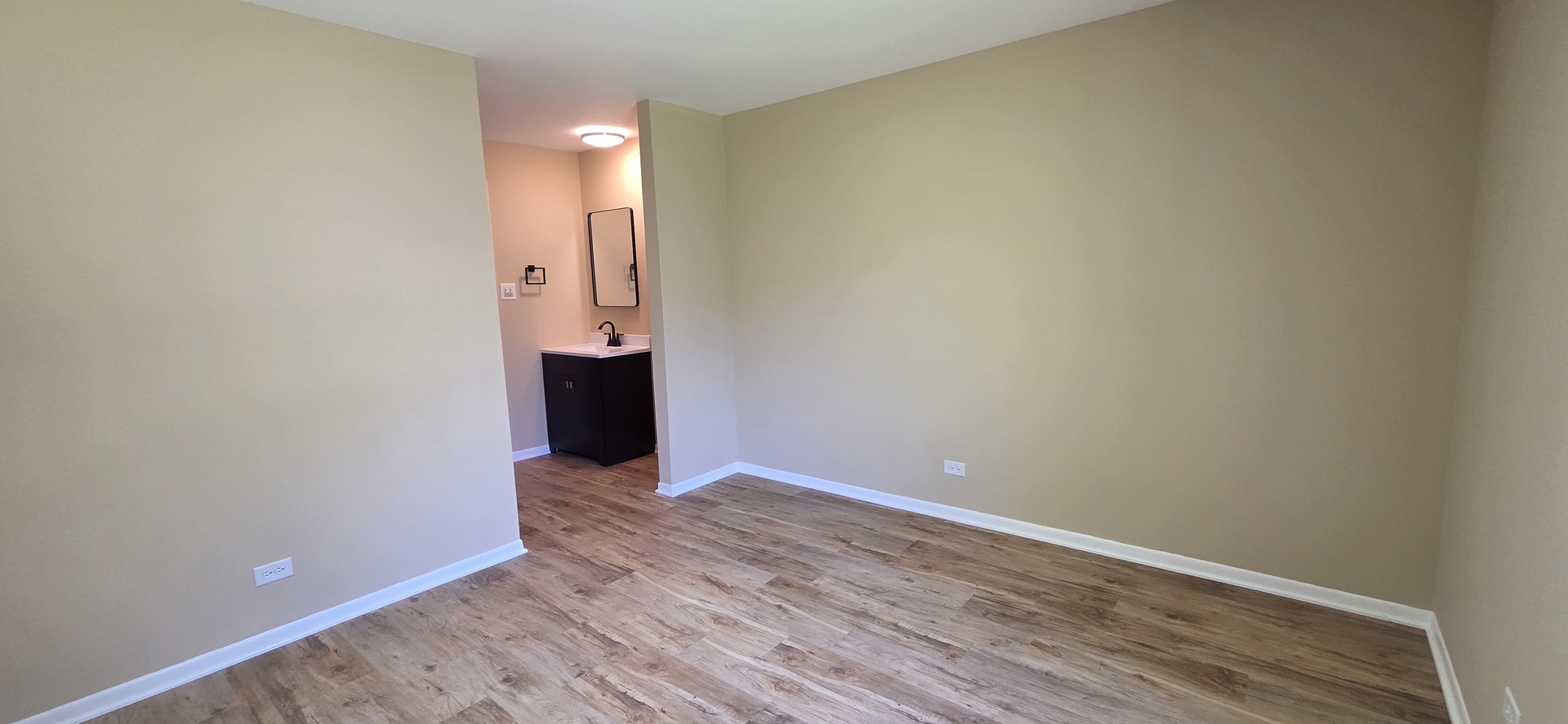 1751 Plymouth Court Wheaton IL 60189