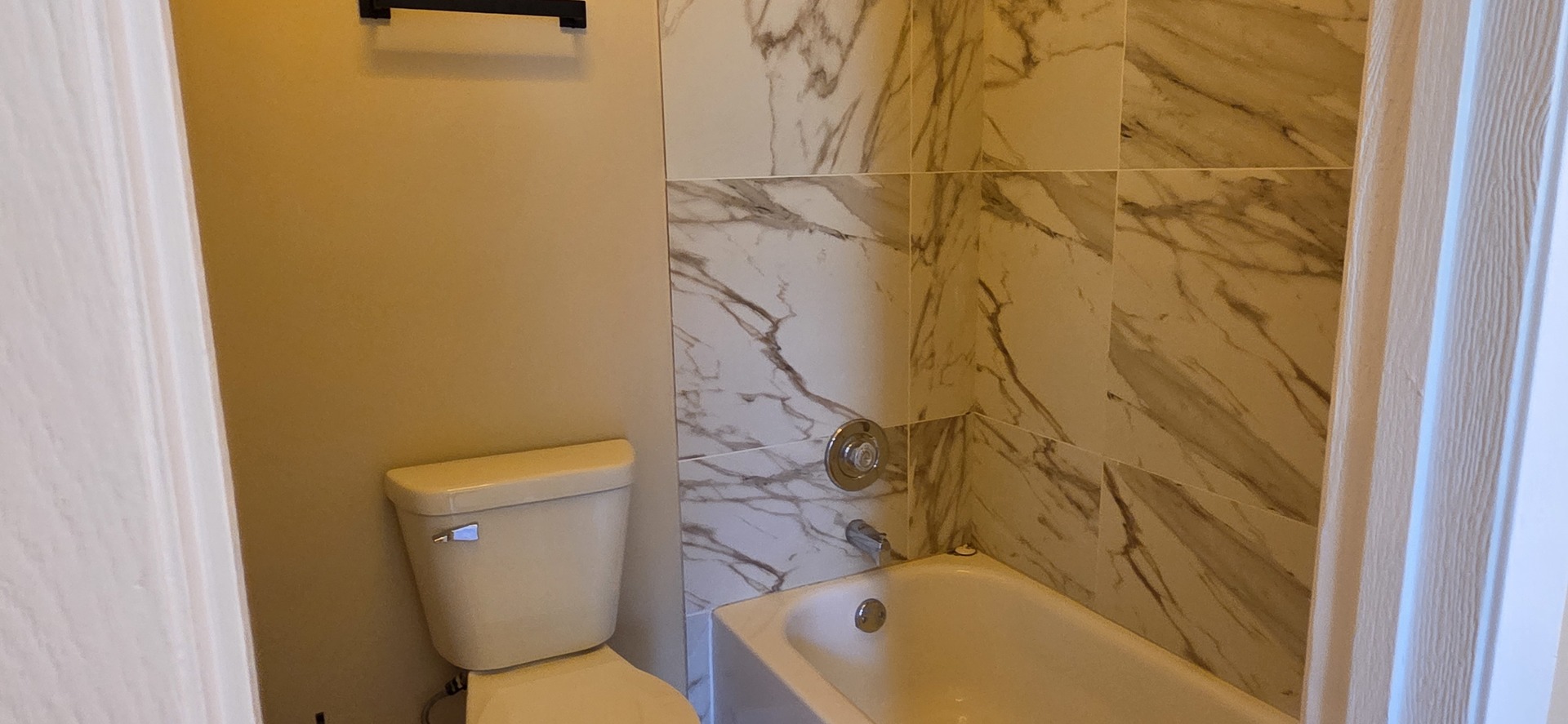 1751 Plymouth Court Wheaton IL 60189