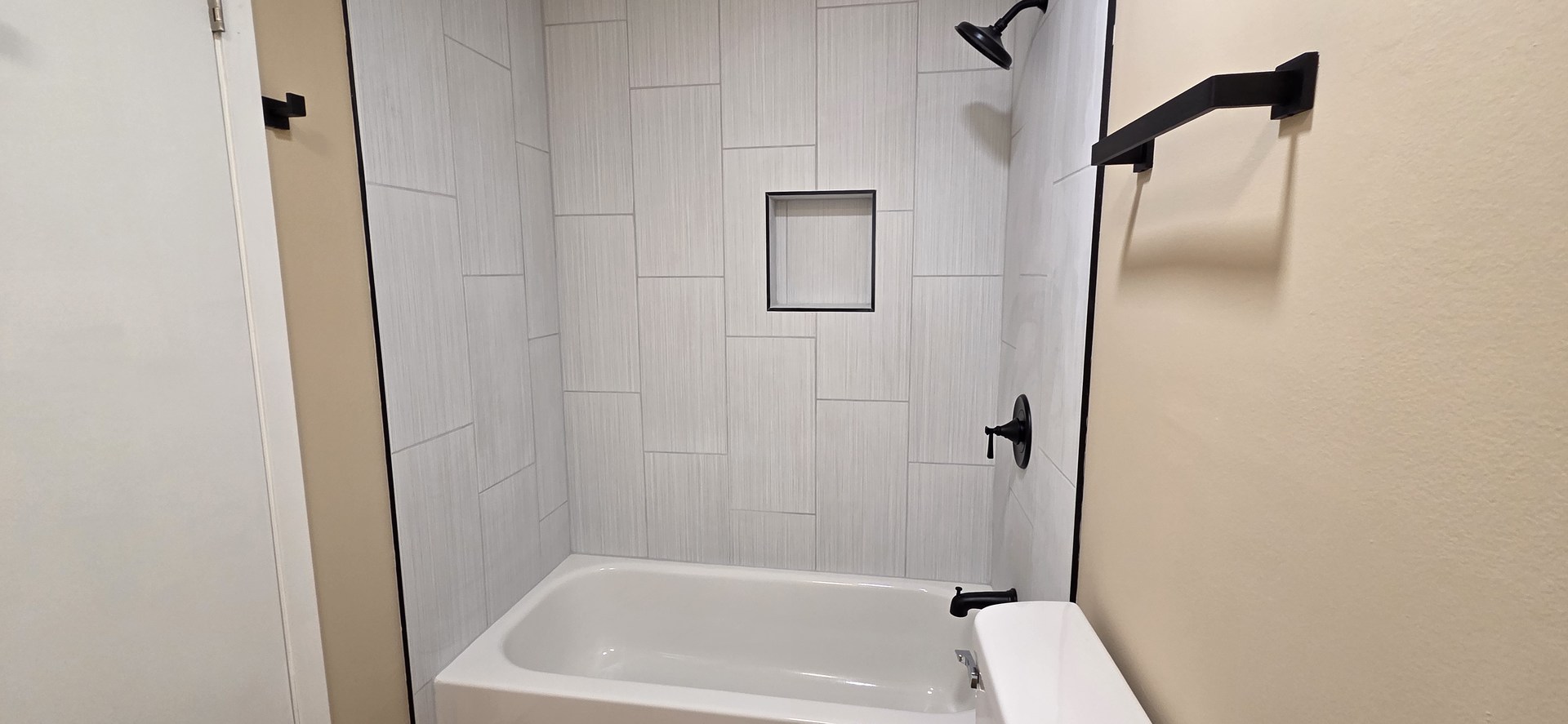 1751 Plymouth Court Wheaton IL 60189