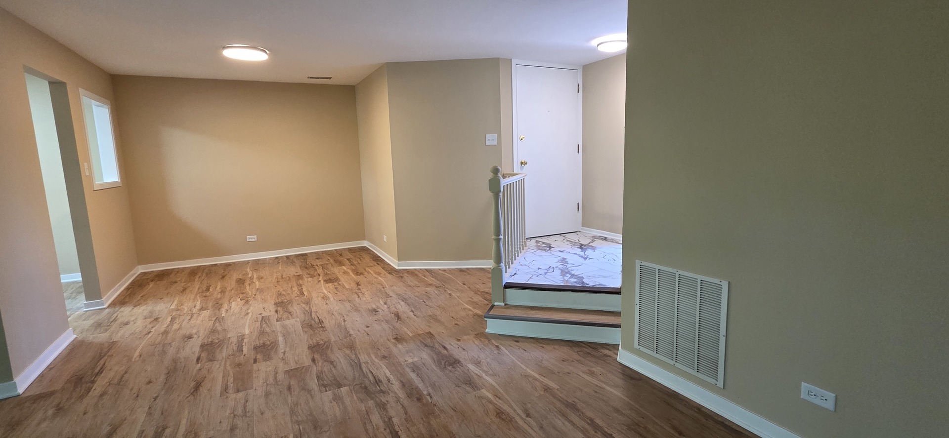 1751 Plymouth Court Wheaton IL 60189