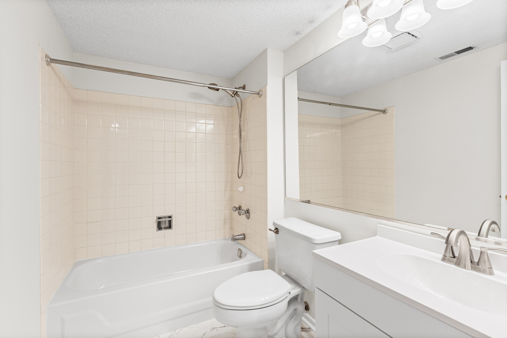 511 Aurora Avenue Naperville IL 60540