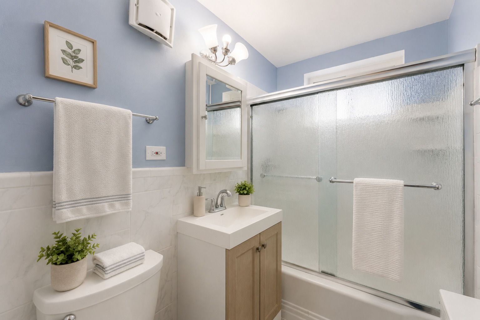6035 North Damen Avenue Chicago IL 60659