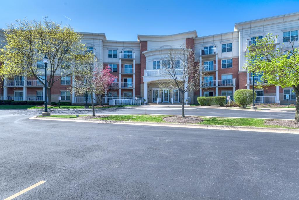 601 West Rand Road Arlington Heights IL 60004