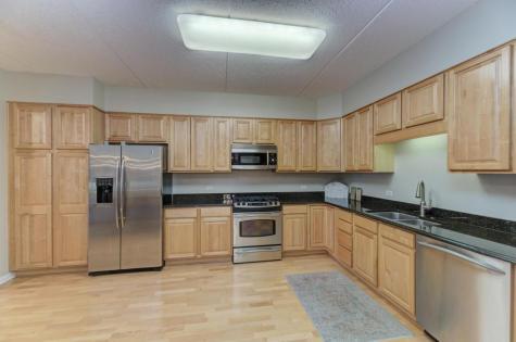 601 West Rand Road Arlington Heights IL 60004