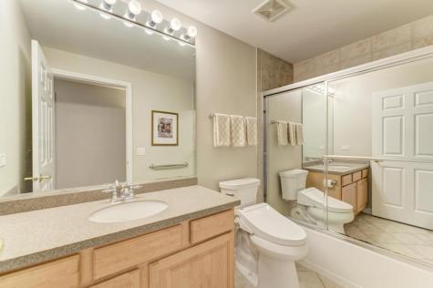 601 West Rand Road Arlington Heights IL 60004