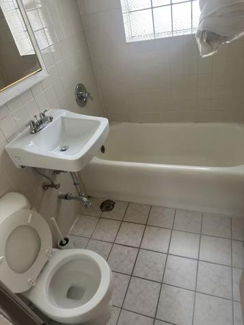 5135 South Kenwood Avenue Chicago IL 60615