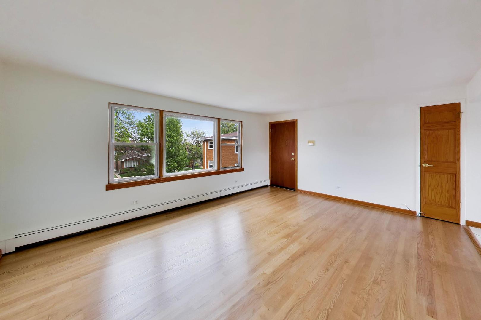 6931 West 64th Place Chicago IL 60638