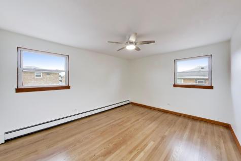 6931 West 64th Place Chicago IL 60638