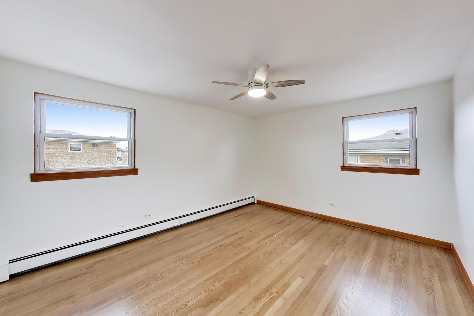 6931 West 64th Place Chicago IL 60638