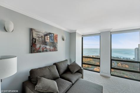 1660 North Lasalle Drive Chicago IL 60614
