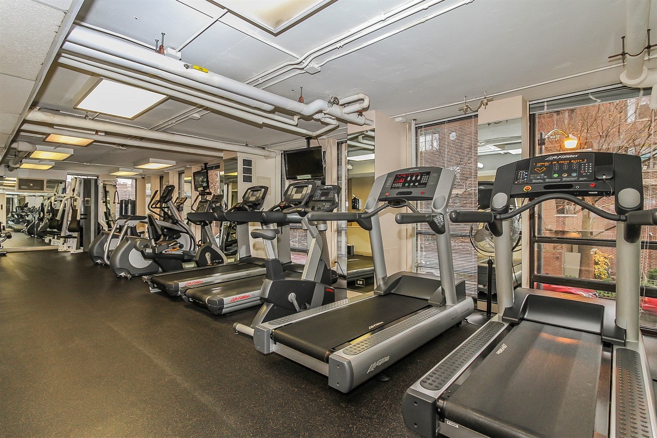 1660 North Lasalle Drive Chicago IL 60614