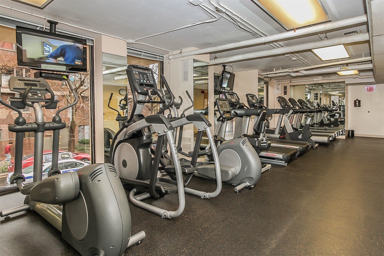 1660 North Lasalle Drive Chicago IL 60614