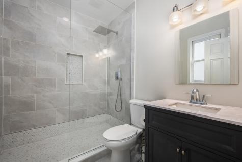 1242 West Ohio Street Chicago IL 60642