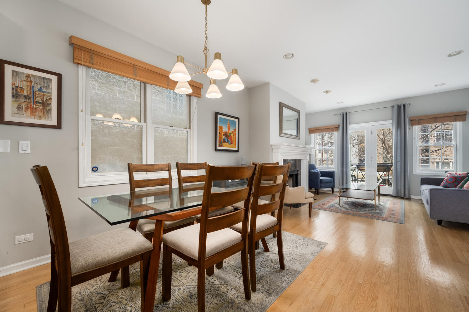 1242 West Ohio Street Chicago IL 60642