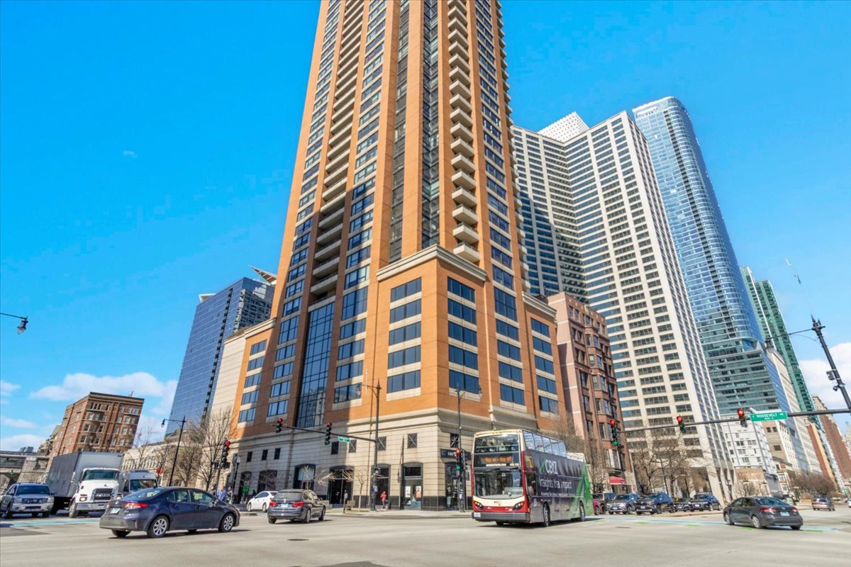 1160 South Michigan Avenue Chicago IL 60605