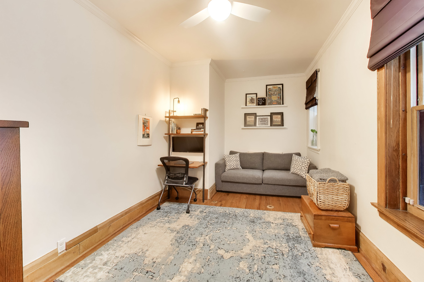 3808 North Pine Grove Avenue Chicago IL 60613