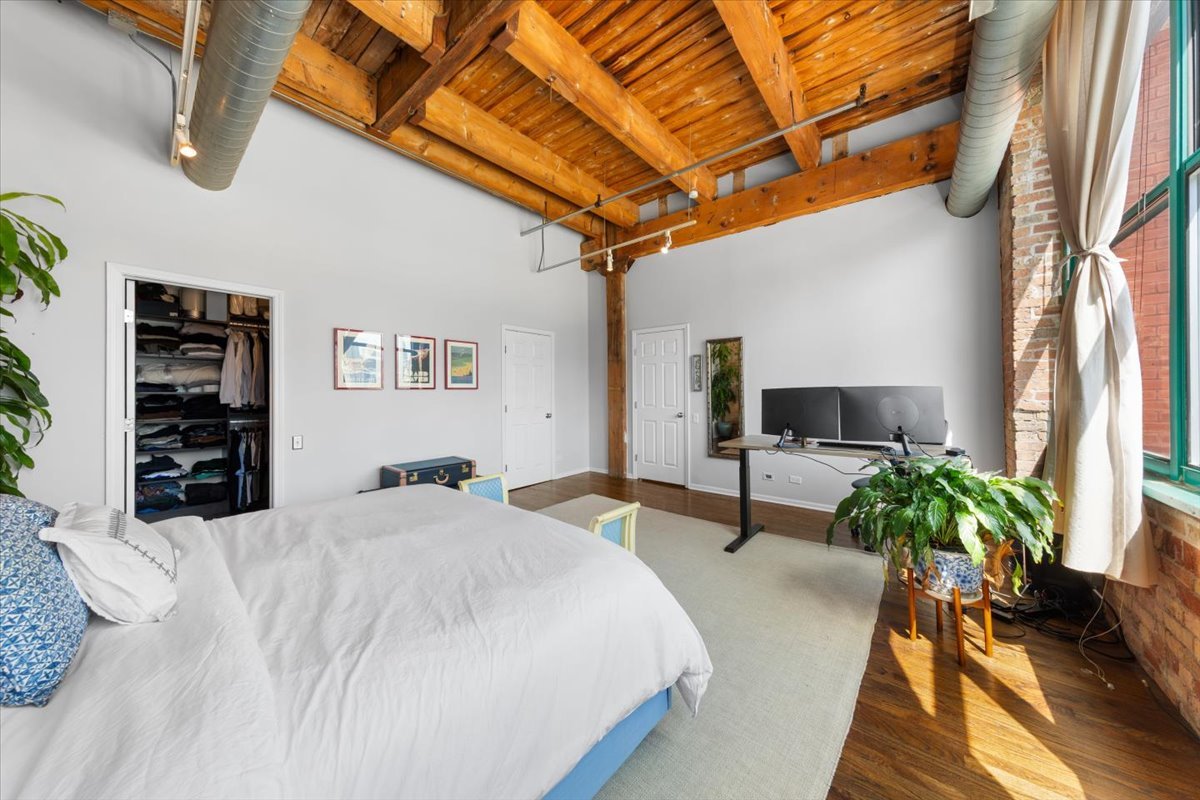 312 North May Street Chicago IL 60607