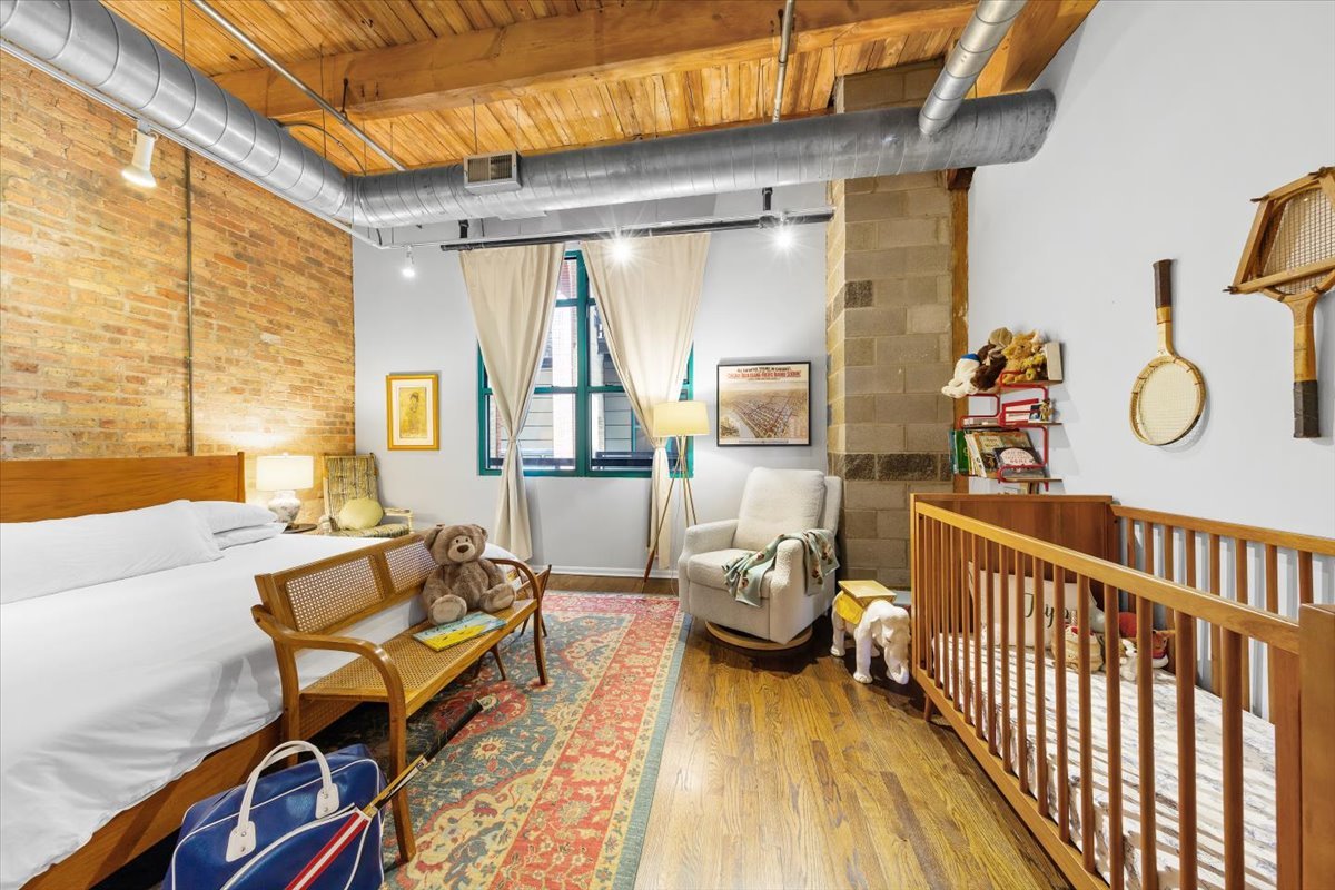 312 North May Street Chicago IL 60607