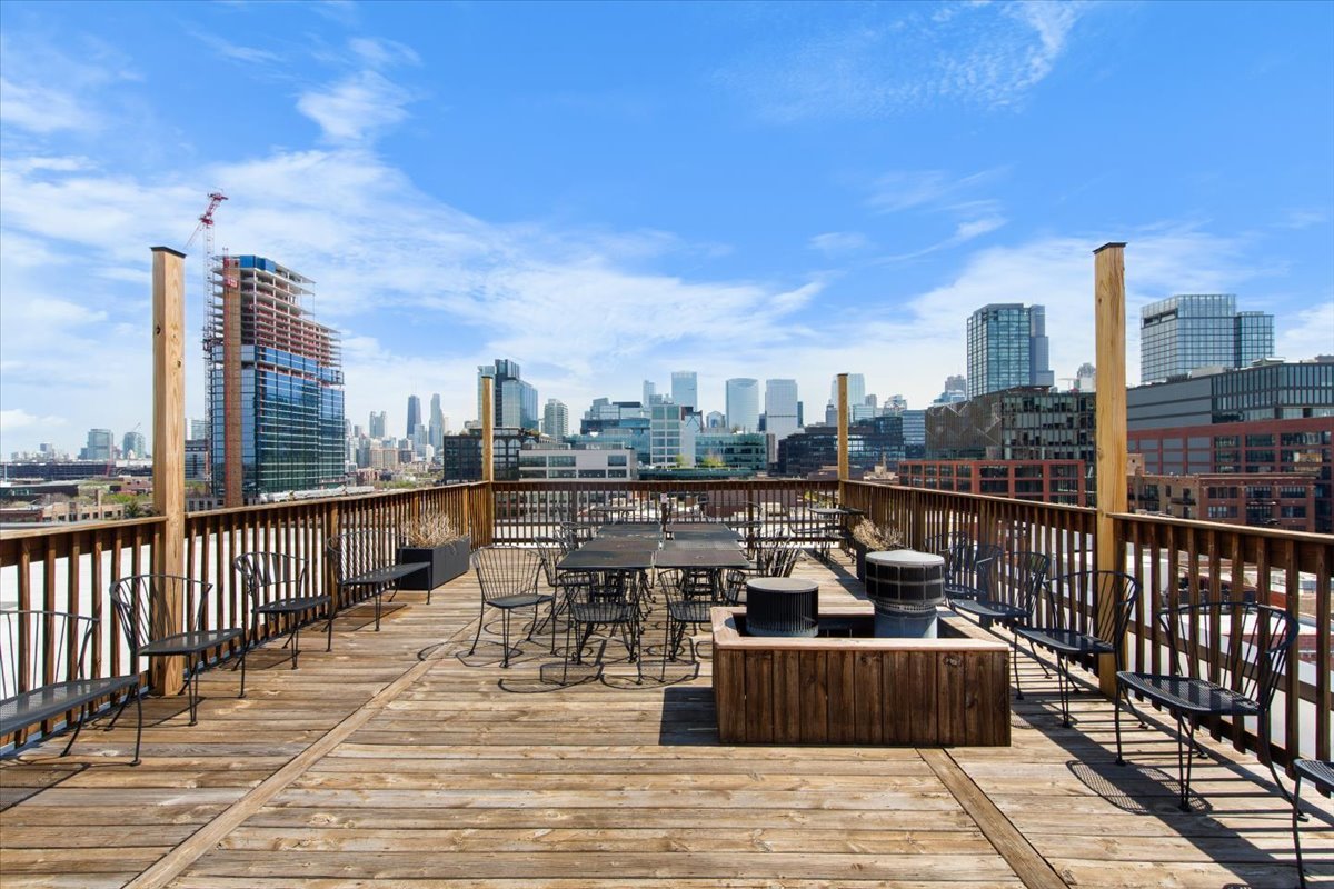312 North May Street Chicago IL 60607
