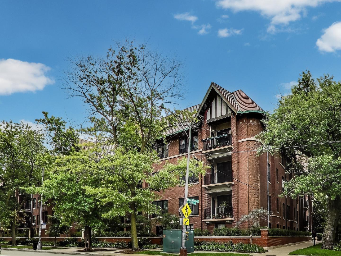 1615 East Hyde Park Boulevard Chicago IL 60615